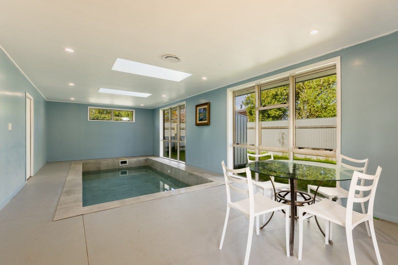 10 Hickey Street, Otane - Carousel 1