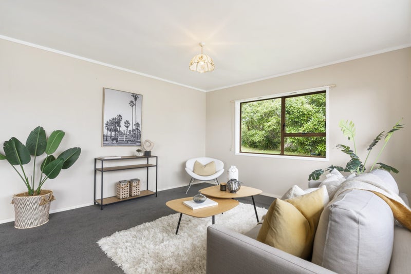 1/225 Rangatira Road, Beach Haven, Auckland - Carousel 2