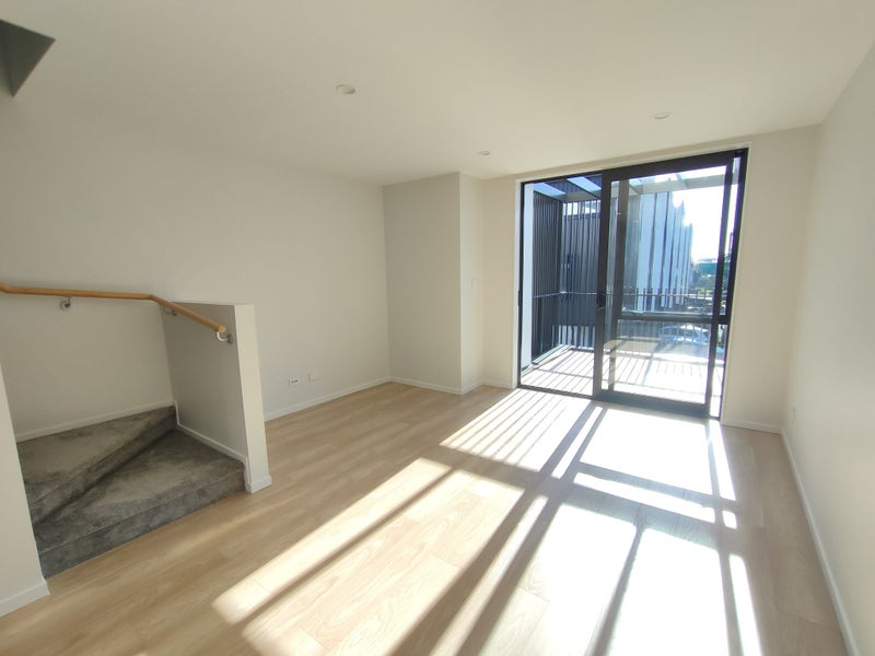 7/32A Westgate Drive, Westgate, Auckland - Carousel 2