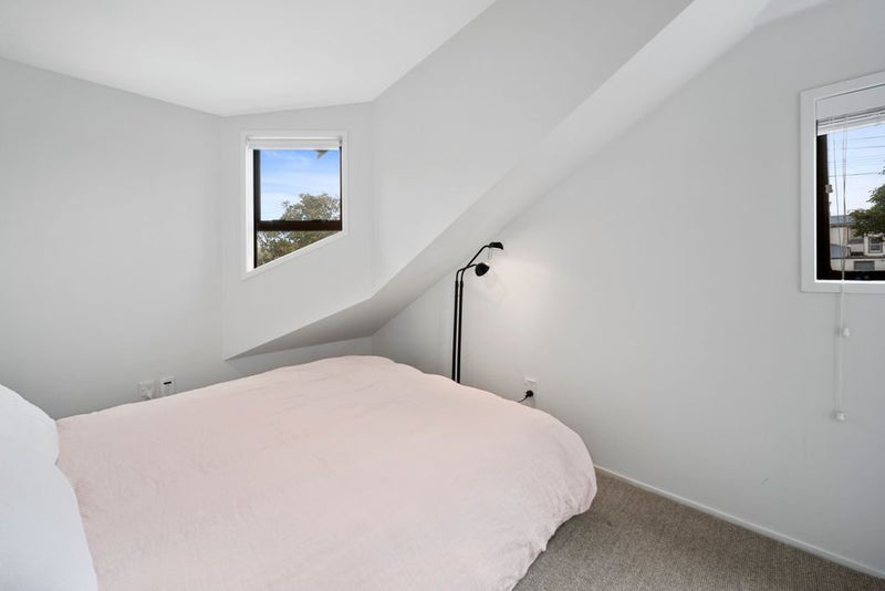 1/45 Princes Street, Northcote Point, Auckland - Carousel 12