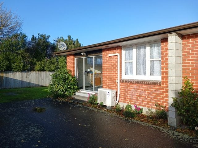 15 Havill Street, Takaro, Palmerston North - Carousel 1