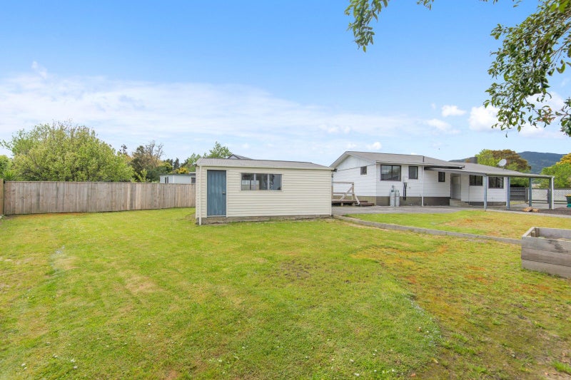 21 Kowhai Street, Tokomaru, Palmerston North - Carousel 16