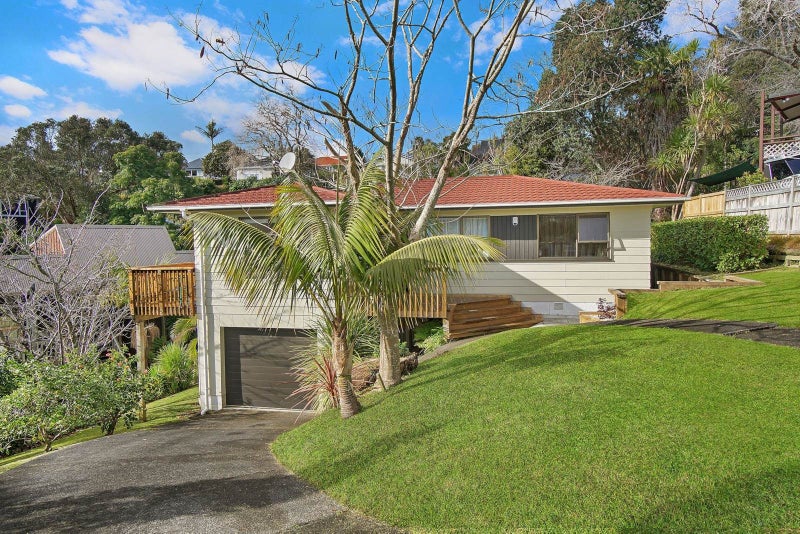 14 Lynngate Place, Hillcrest, Auckland - Carousel 2