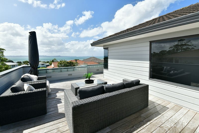 1A Beach Road, Manly, Whangaparaoa - Carousel 2