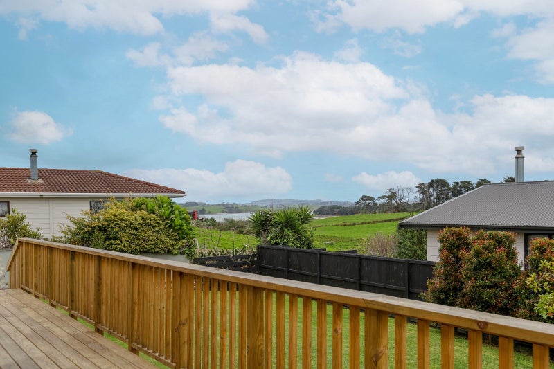 46 Wharf Road, Clarks Beach, Pukekohe - Carousel 2
