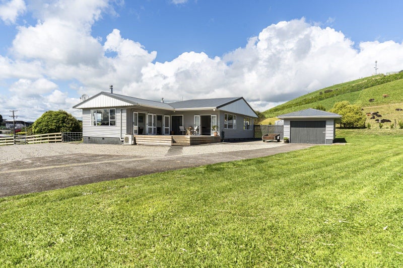 100 Hurford Road, Omata - Carousel 2