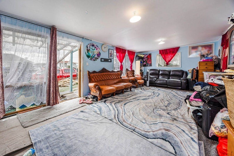 84 Vine Street, Mangere East, Auckland - Carousel 2
