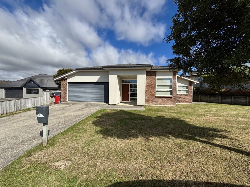 6 Catlins Glen, Aotea, Porirua - Carousel 1