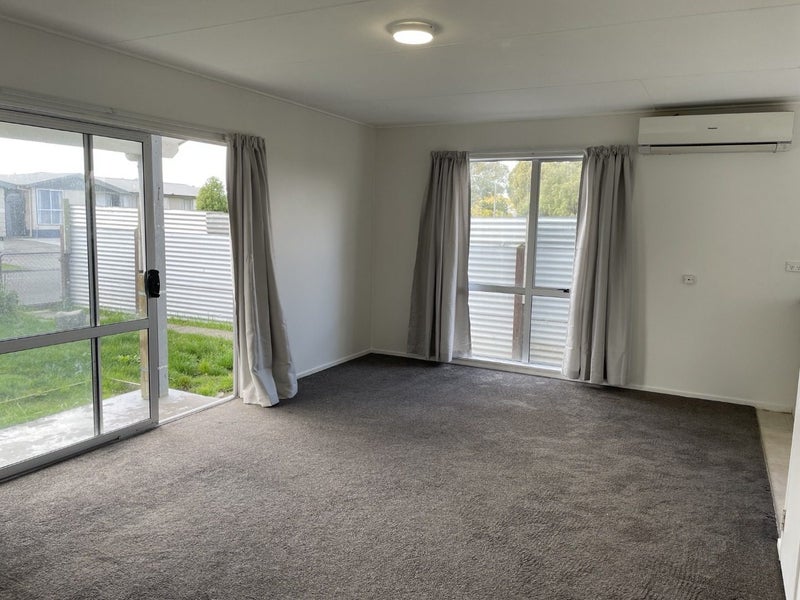 45A Cartier Crescent, Flaxmere, Hastings - Carousel 2