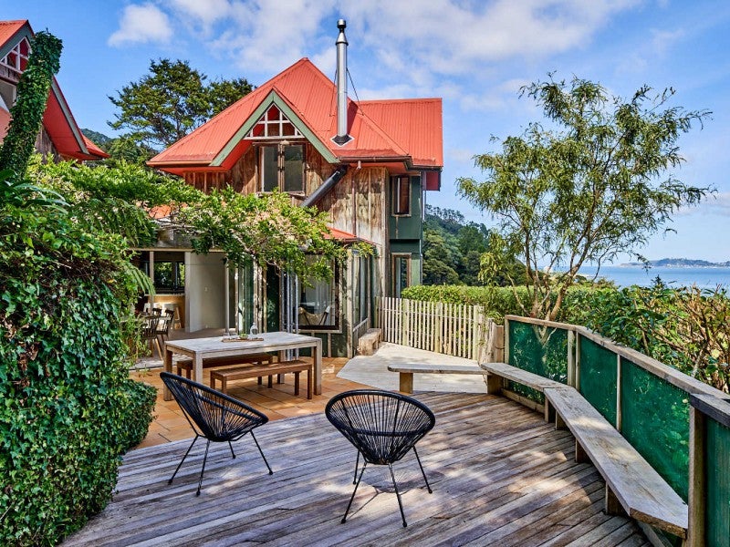 23 Kotari Road, Days Bay, Lower Hutt - Carousel 1