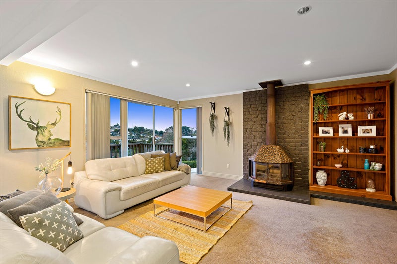 14 Bellringer Road, Massey, Auckland - Carousel 2