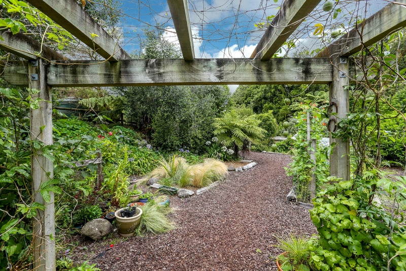 396 Tukapa Street, Hurdon, New Plymouth - Carousel 20