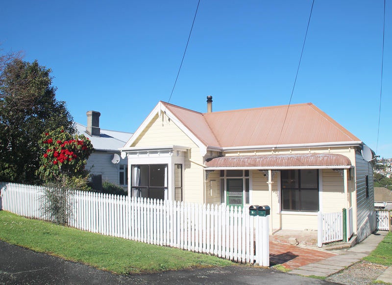 33 Orbell Street, Dalmore, Dunedin - Carousel 1