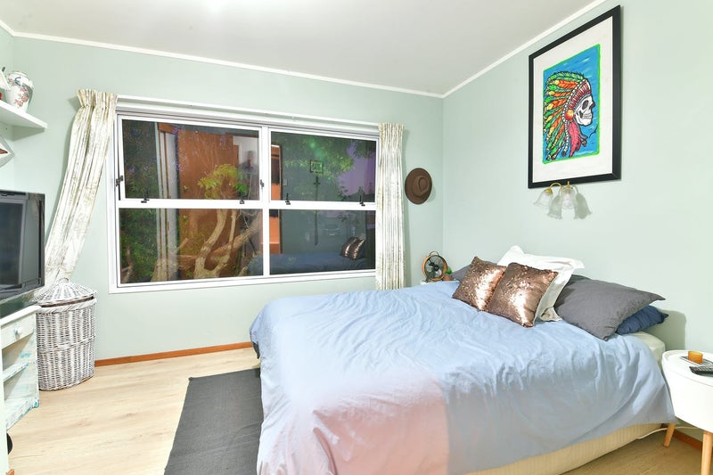 5 Mayfair Crescent, Mairangi Bay, Auckland - Carousel 5