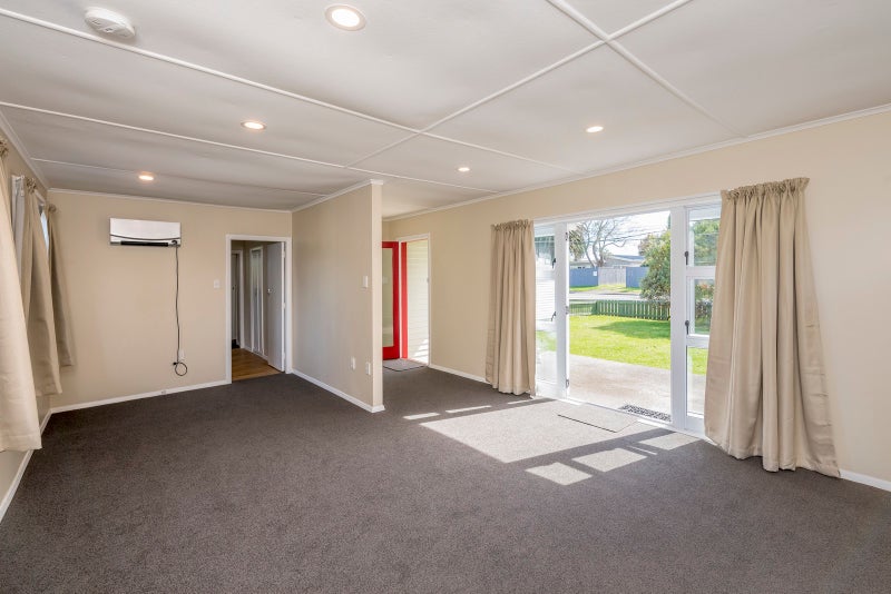 16 Arawhata Road, Paraparaumu - Carousel 2