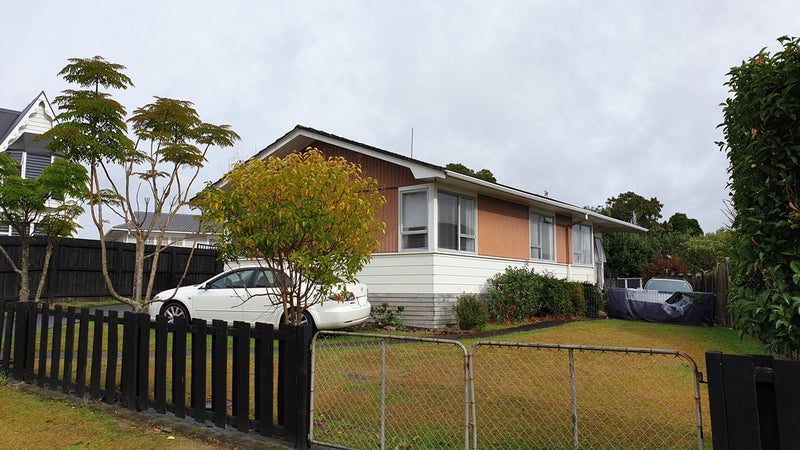 17 Vanden Place, Henderson, Auckland - Carousel 2