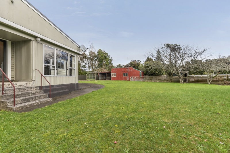 8 Hydro Road, Burgess Park, New Plymouth - Carousel 17