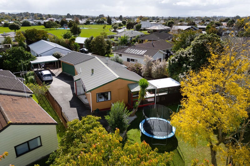 5 Dale Place, St Andrews, Hamilton - Carousel 1