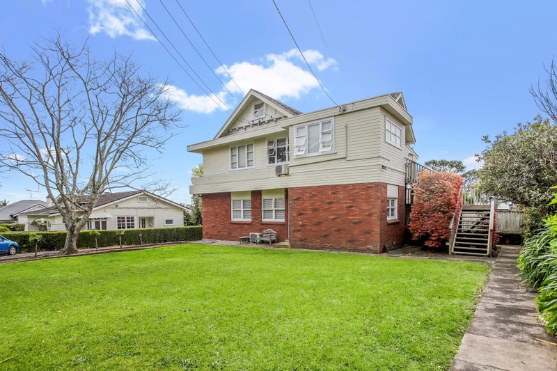 79A Western Springs Road, Morningside, Auckland - Carousel 2