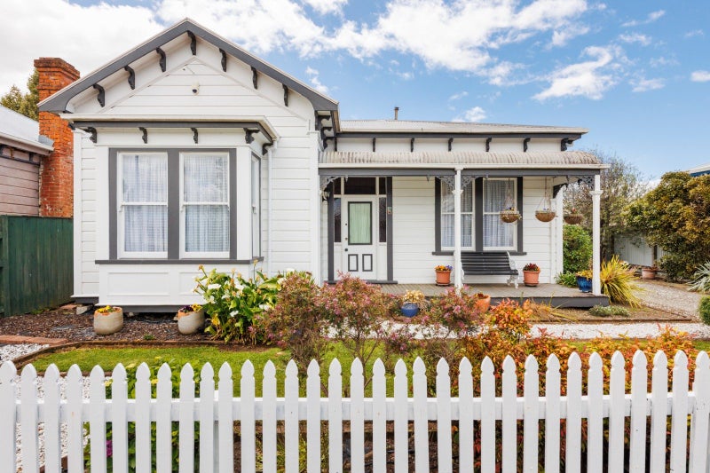 21 Summerhays Street, Terrace End, Palmerston North - Carousel 2