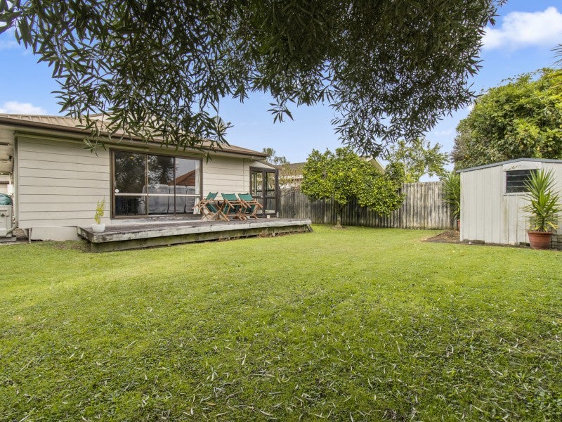 61B Claude Street, Fairfield, Hamilton - Carousel 1