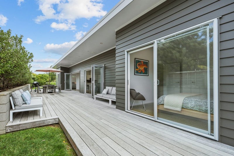 10 Olsen Avenue, Mangawhai Heads, Mangawhai - Carousel 1