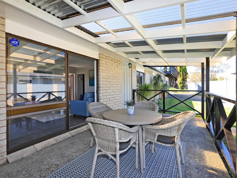 13 Spriggs Crescent, Greenmeadows, Napier - Carousel 2