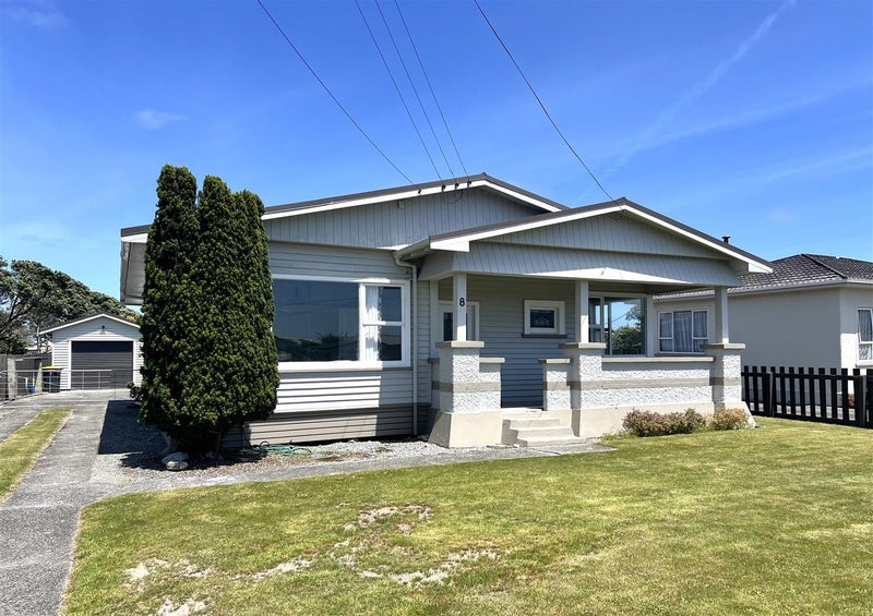 8 Robinson Street, Blaketown, Greymouth - Carousel 1