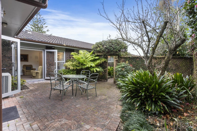 114 Celtic Crescent, Ellerslie, Auckland - Carousel 2