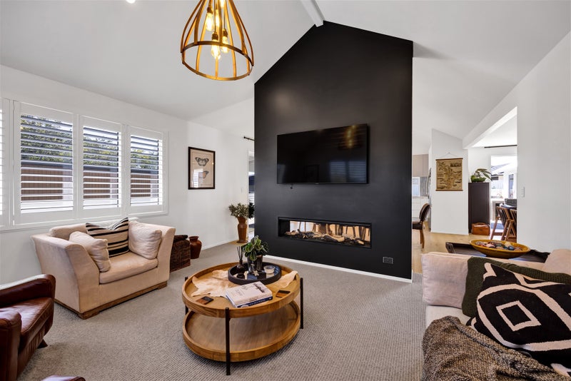 30 Nadine Stanton Drive, Bell Block, New Plymouth - Carousel 2