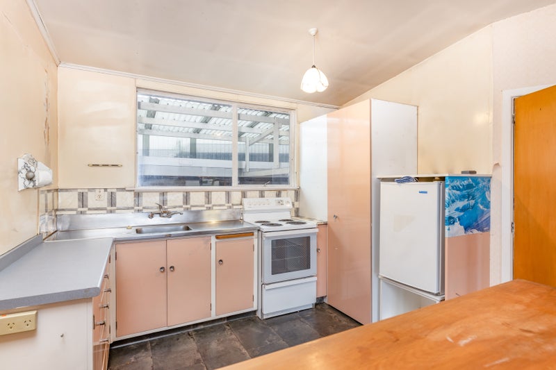 1/27 Ward Street, Addington, Christchurch - Carousel 2