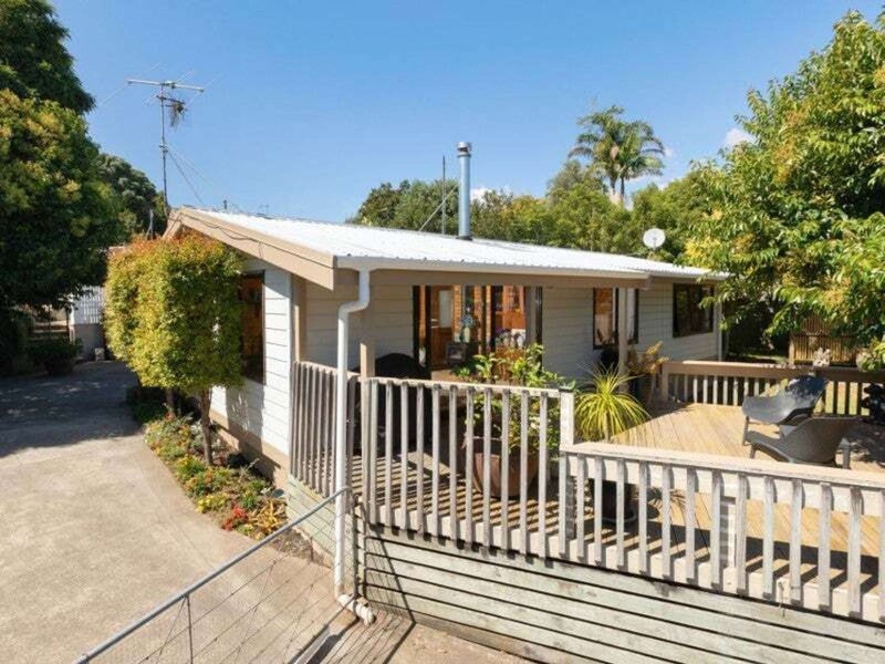 90 Resolution Road, Welcome Bay, Tauranga - Carousel 2