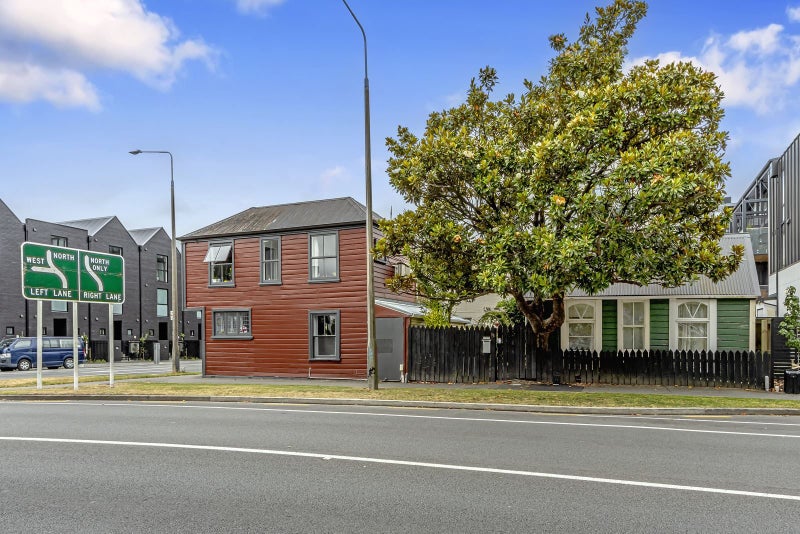 38 Cranmer Square, Christchurch Central, Christchurch - Carousel 1