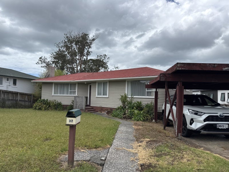 37 Bruce Road, Glenfield, Auckland - Carousel 2