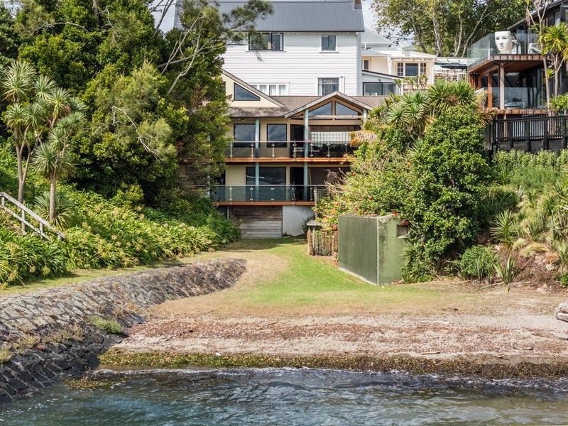 74 Curran Street, Herne Bay, Auckland - Carousel 2