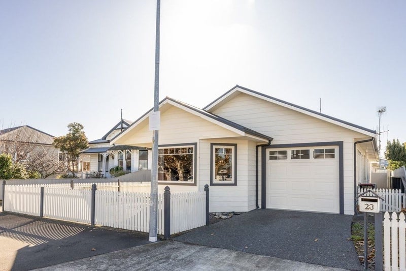 23 Nelson Crescent, Napier South, Napier - Carousel 2
