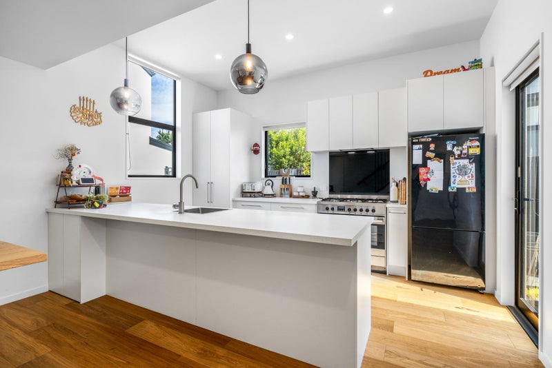 4/14 Gambia Street, Papanui, Christchurch - Carousel 2
