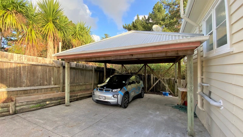 6/26 Fairlands Avenue, Waterview, Auckland - Carousel 13