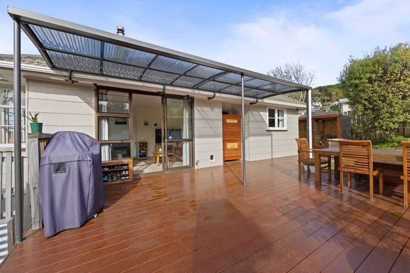 36 Hukatai Street, Elsdon, Porirua - Carousel 2