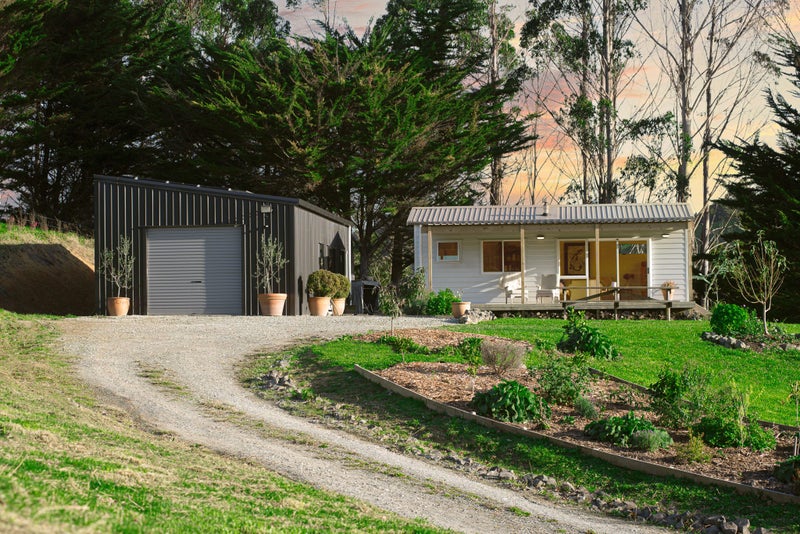 73 Bayer Road, Silverdale - Carousel 1