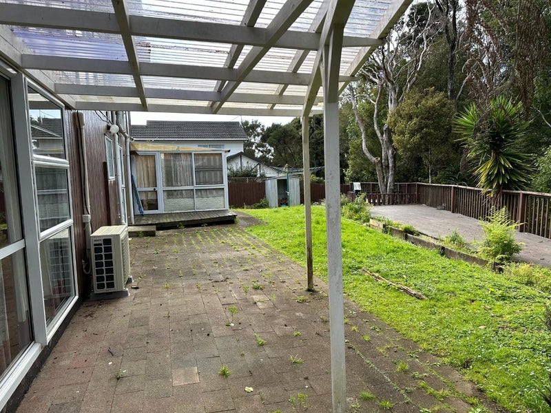 11 Ravenstone Place, Chatswood, Auckland - Carousel 20