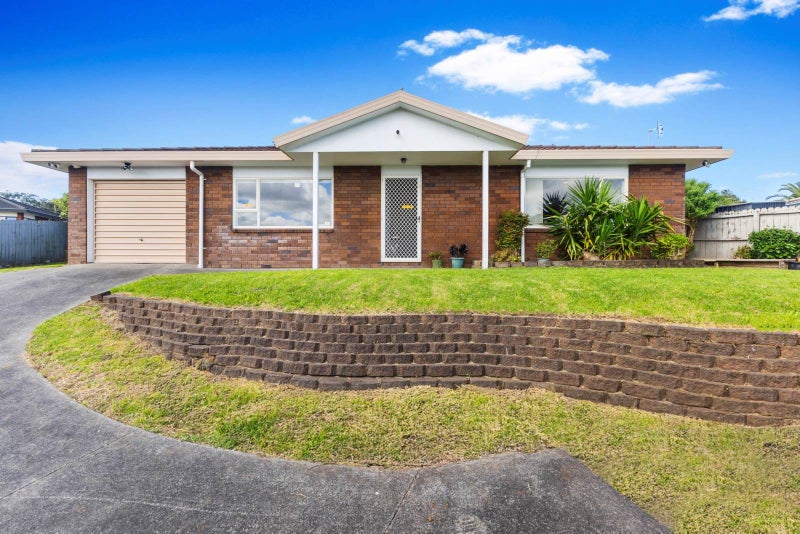 2/25 Kopara Place, Clendon Park, Auckland - Carousel 1