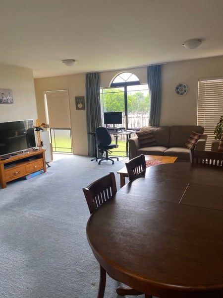 21 Ballymore Drive, Pinehill, Auckland - Carousel 3