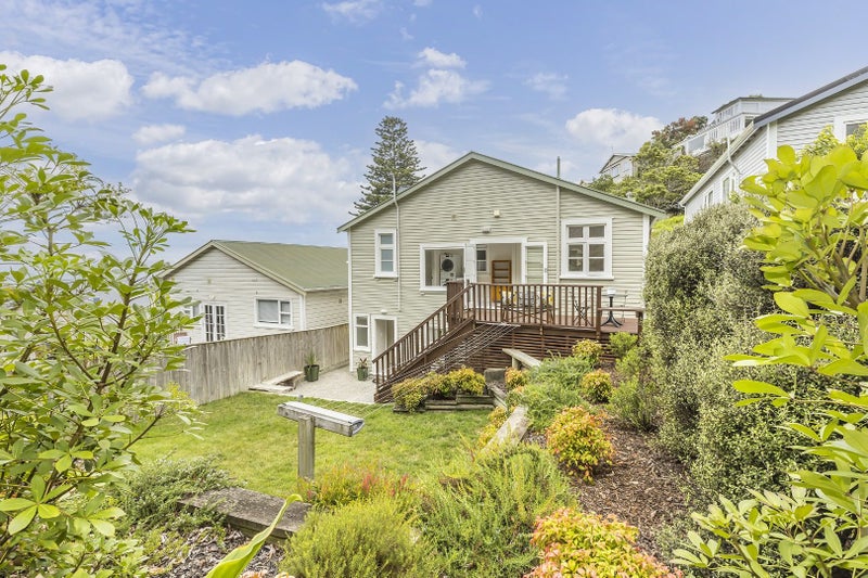 14 Lerwick Terrace, Melrose, Wellington - Carousel 1