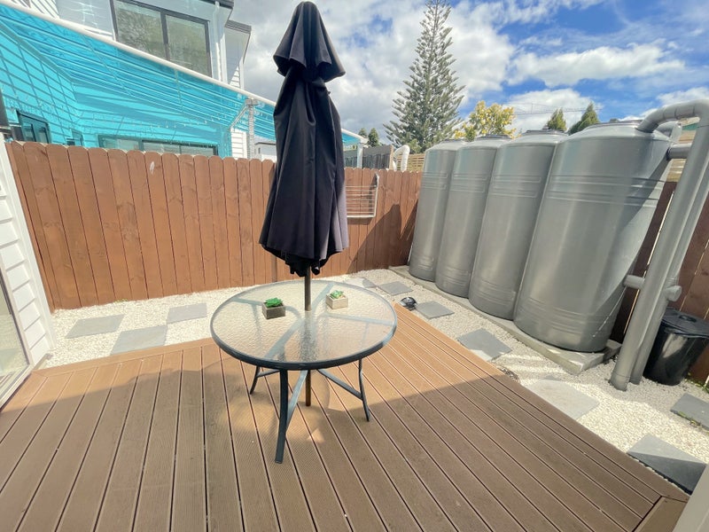 27 Commodore Drive, Lynfield, Auckland - Carousel 2