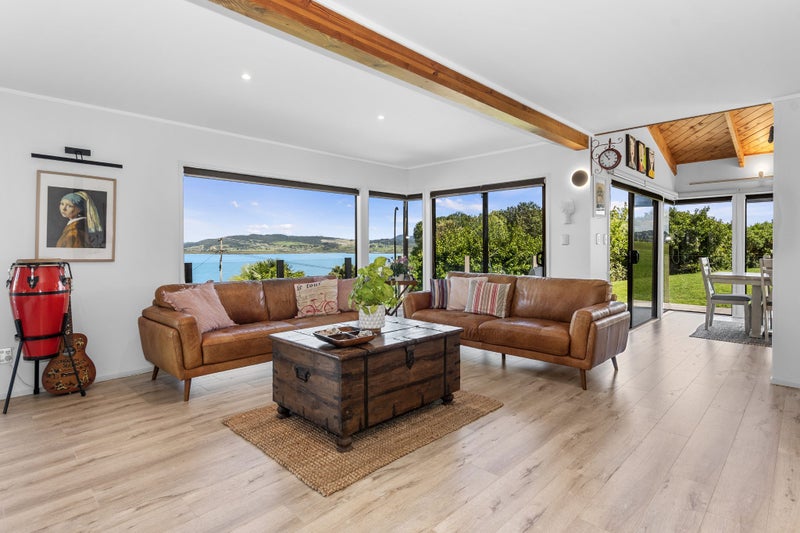 52 Weir Crescent, Onerahi, Whangarei - Carousel 1