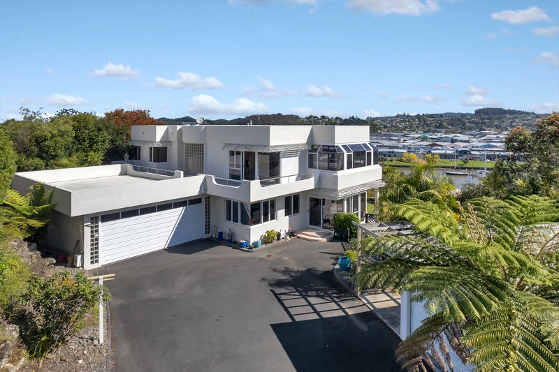 8 Punga Grove Avenue, Riverside, Whangarei - Carousel 2