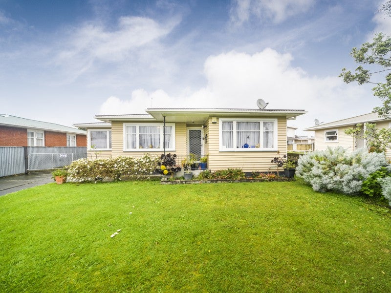 24 Pembroke Street, Highbury, Palmerston North - Carousel 14