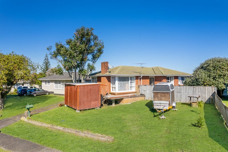 18 Winsford Street, Manurewa, Auckland - Carousel 1