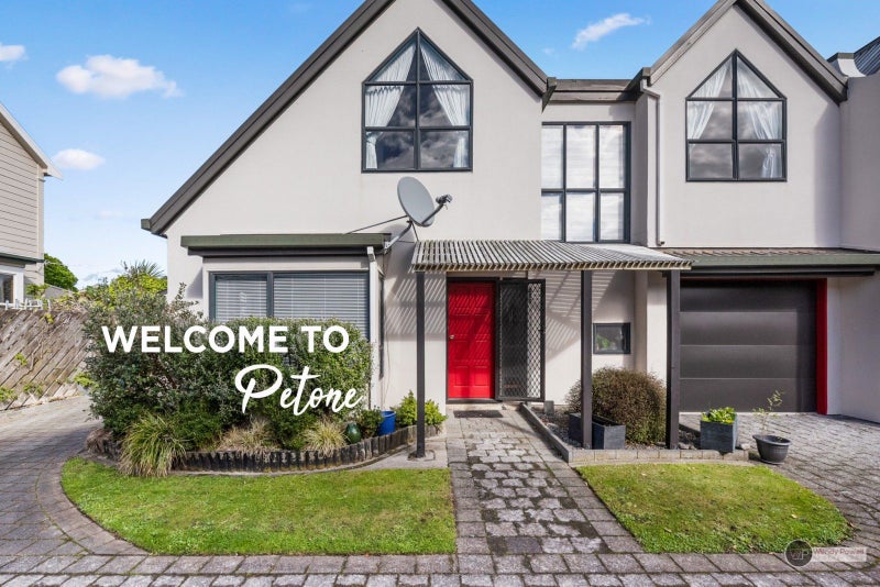 2/54 Britannia Street, Petone, Lower Hutt - Carousel 1